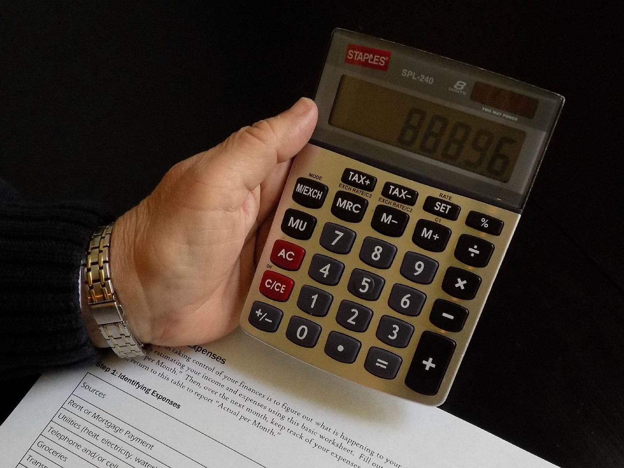 澳门管家婆奖金计算方法，小心夸大的陷阱，15-36-47-38-1-46T:12